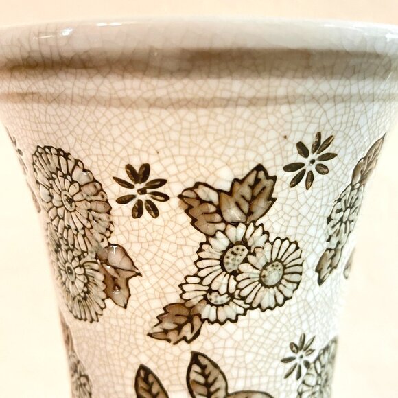 Vase Flowers Embossed Cream Brown Target 12" Ceramic - Picture 6 of 9